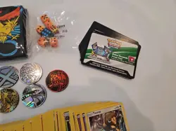 100 Random Bulk Lot Pokemon Cards Coins, Dice, Codes, Sleeves Hidden Fates Etc - Image 3