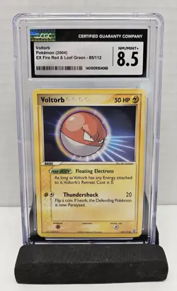 CGC NM/MINT+ 8.5 | Pokemon Voltorb #85/112 - (2004) EX Fire Red & Leaf Green - Image 1