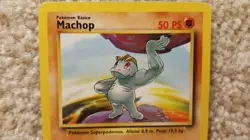 1999 Pokemon Card Base Set Machop 52/102 Portuguese Version Edition - Image 2