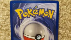 1999 Pokemon Card Base Set Machop 52/102 Portuguese Version Edition - Image 5