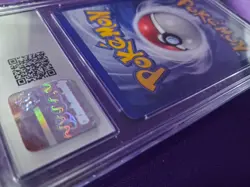 1999 Pokemon Weedle Base Set - 69/102 CGC 9.5 Mint + - Image 4