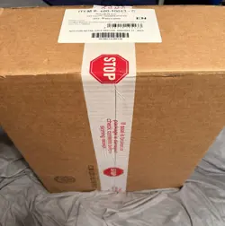 2025 Pokemon Scarlet & Violet Prismatic Evolutions ETB Elite Trainer Box Case - Image 3
