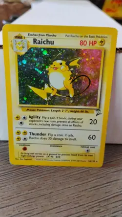 RAICHU Base Set 2 POKEMON Holo Foil 2000 Stage 1 Trading Card 16/130 TCG - Image 1