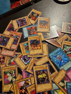 YUGIOH TCG Large Bulk Card Sale Starter Deck Yugi, Kaiba (2002) SDY SDK Played - Image 3
