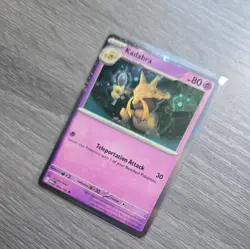 2023 Pokemon SV 151 Mew en Kadabra Promos Cosmo Holo Card #064/165 - Image 2