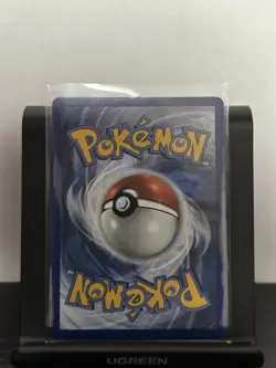 Pokemon Vivid Voltage Pikachu V 043/185 Ultra Rare Holo NM - Image 2