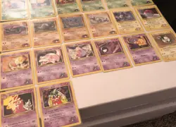 Lot of 20 Gym Heroes Set Pokemon Cards - Image 4
