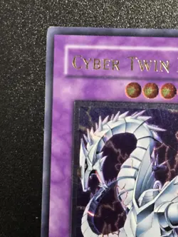 YUGIOH! Cyber Twin Dragon CRV-EN035 Ultimate Rare 1st Edition LP - Image 3