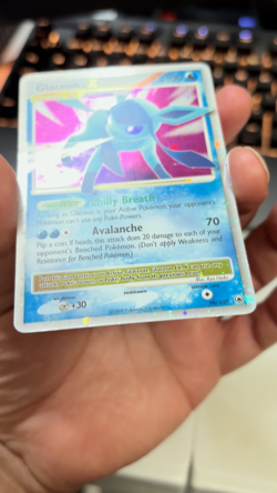 Pokemon Diamond & Pearl Majestic Dawn 98/100 Glaceon LV.X Holo Foil Rare LP - Image 2