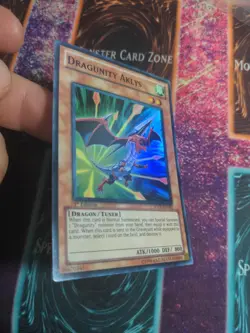 Yu-Gi-Oh! Dragunity Aklys SDDL-EN003 1st Edition Super Rare NM/LP - Image 2