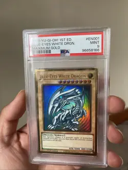 Yu-Gi-Oh! 2020 Maximum Gold Blue-Eyes White Dragon MAGO-EN001 PSA 9 - Image 1
