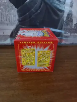 Pokemon 1999 Mewtwo 23K Gold Plated Card Burger King Box Pokeball COA Near Mint - Image 4