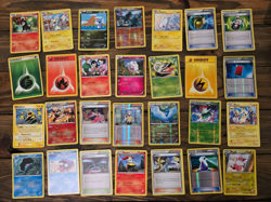 Pokemon Collection Lot 28 cards Vintage Holo Blaziken Foil Elactabuzz Altaria ++ - Image 1