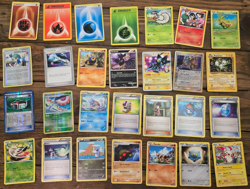Pokemon Collection Lot 28 cards Vintage Holos Magneton Fossil Luxray X Marowak + - Image 1