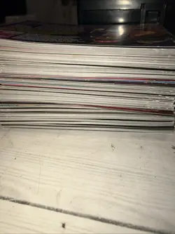 Weird n' Wild Creatures Huge Lot of Large Cards + Storage Case & Watch Wristband - Image 2