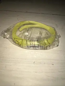 Weird n' Wild Creatures Huge Lot of Large Cards + Storage Case & Watch Wristband - Image 4