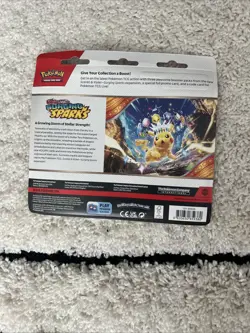 Pokemon TCG Scarlet & Violet Surging Sparks 3 Pack Blister Zapdos or Quagsire - Image 2
