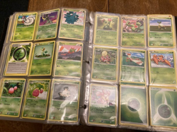 600+ Pokemon Cards Bulk Lot 2007 to present - Image 1