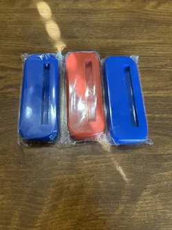 3X Pokemon TCG - 3X Ultra Pro Magnetic Card Stand - Protector Case 2 Blue 1 Red - Image 3