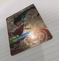 Riftbound TCG - Origins - Ahri Nine-Tailed Fox 303* Signature Card - Image 5