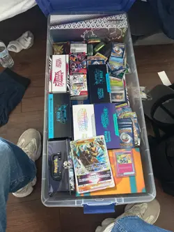 500+ Pokemon Card Bulk Lot | Free EX/V/VSTAR Rare + Holos | Makes a great gift! - Image 1