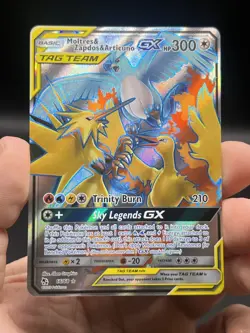Moltres & Zapdos & Articuno GX 66/68 Pokemon Hidden Fates Sun Moon Full Art NM - Image 3