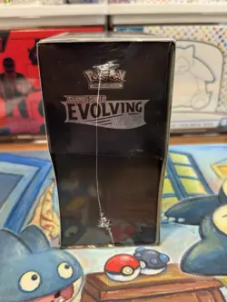 Pokemon TCG Sword & Shield Evolving Skies Elite Trainer Box ETB New (With Case) - Image 3