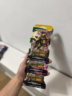 Pokemon - Evolving Skies Sleeved Booster Pack 3 Set (3 Boosters) - New/Sealed - Image 3