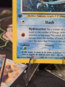 Pokemon TCG Kabutops Neo Discovery Holo Rare Card 6/75 1st Edition - Image 2