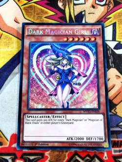 Dark Magician Girl mvp1-ens56 1st Edition (NM+) Secret Rare Yu-Gi-Oh! - Image 1