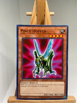 Pinch Hopper - IOC-EN078 - NM - YuGiOh - Image 1
