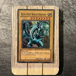 SR - Blue-Eyes White Dragon YuGiOh Starter Deck Kaiba Evolution #SKE-001 - Image 1