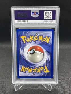 2000 POKEMON GAME CHARIZARD HOLO BASE SET 2 #4/130 PSA 8 - Image 2