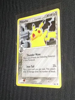 Pokemon TCG Pikachu Promo Card 035 Delta Species Holo LP/NM - Image 3