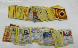 Pokemon TCG Water Stacking Tin w Bulk Lot Of Cards & More - Image 5