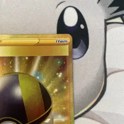 Pokemon TCG Ultra Ball 186/172 Gold Secret Rare Sword & Shield Brilliant Stars - Image 3