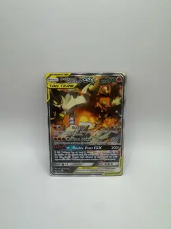 Pokemon Reshiram & Charizard GX SM201 Black Star Promo - Image 1