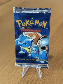 New Factory Sealed Pokemon Base Set Booster Spanish Blastoise Artwork 1999 WOTC - Image 1