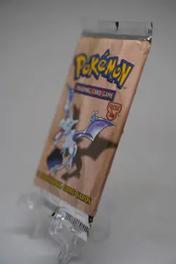 Pokemon WOTC Fossil Unlimited Booster Pack Vintage Sealed TCG Aerodactyl - Image 3