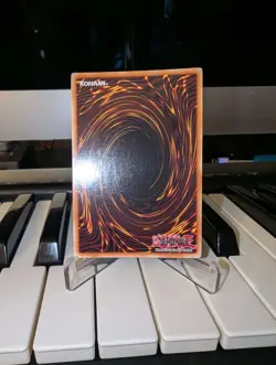 Yu-Gi-Oh! Crush Card Virus GLD1-EN038 Gold Series Gold Rare - Image 2