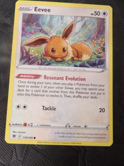 Pokemon Eevee Astral Radiance 119/189 Common comes with 4 random cards - Image 1
