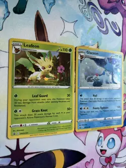 Glaceon SWSH192 & Leafeon SWSH191 Sword & Shield Promo Cards Cosmos Holo LP - Image 2