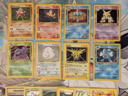 Vintage Pokemon Card Lot WOTC Holo Base Gym Moltres Zapdos Alakazam Chansey - Image 2