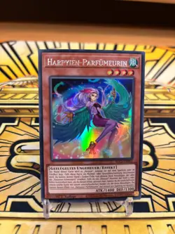 Yugioh Harpyien-Parfumeurin Ultra Rare BLC1-DE041 Silver Ultra Rare - Image 1