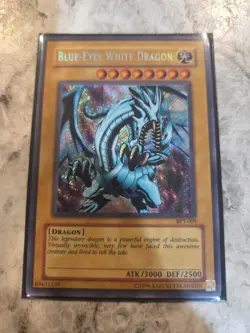 Blue Eyes White Dragon BPT-009 Unlimited Card 2003 Collector's Chest - Image 1