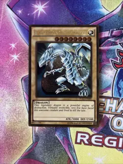 (YBL) Yu-Gi-Oh! - Premium Gold Unlimited Blue-Eyes White Dragon PGL2-EN080 LP - Image 1