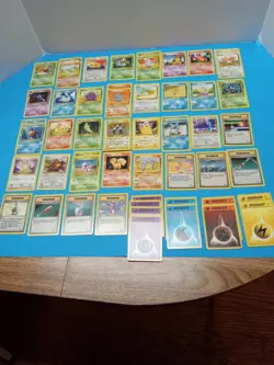 Pokemon Cards, Base Set 2, random lot of 52 cards. Some duplicates - Image 1