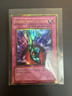 Yugioh Gold Series 2 Bottomless Trap Hole GLD2-EN045 Spanish MP SP045 Limited Ed - Image 1