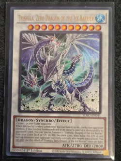 Trishula, Zero Dragon of the Ice Barrier SDFC-EN041 Structure Deck Yu-Gi-Oh - Image 1
