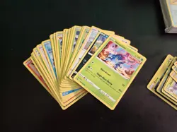 Pokemon TCG Bulk Lot - 500 Sword & Shield Cards - Image 3